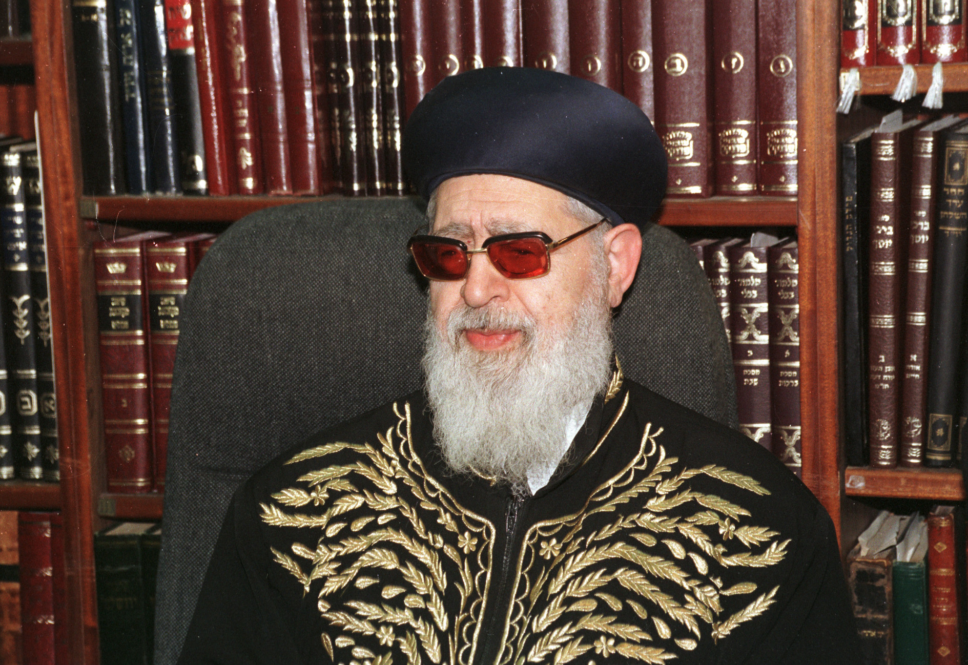 Shas spiritual leader Rabbi Ovadia Yosef | Photograph | NNL_ARCHIVE ...