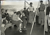 טיול מטעם עיתון "במחנה" על גבי ספינת קרב – הספרייה הלאומית