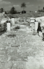 שרידי דרך רומית ליד האמפיתיאטרון בבית שאן.