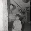 קיבוץ גשר בבקעת הירדן, ילדי הקיבוץ במקלט בזמן תקיפה במהלך מלחמת ההתשה – הספרייה הלאומית