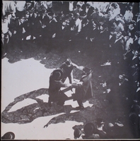 Hassidic tunes of dancing and rejoicing.