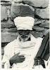 איש דת אתיופי-נוצרי בלבוש מסורתי.