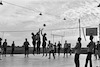משחק כדורעף שבועי במוצאי שבת על מגרש הכדורסל, קיבוץ חולדה.
