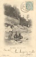 Bou-Saâda - Juives à la rivière.
