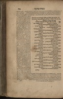 חמשה חומשי תורה : עם קצת פירוש רש"י ועם ההפטרות אחר כל סדרא וסדרא, וגם ההפטרות מהמועדים, וחמש מגילות וברכות התורה. שמנו עיננו על ההעתק [התרגום ליידיש], והוספנו עליו בכמה מקומות אשר היה חסר מאד ...