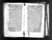 מלמד התלמידים.
