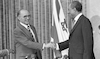 נשיא מצרים סאדאת מבקר בחיפה – הספרייה הלאומית