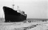 The tanker ship " Atlantic " grounded on the sea shore of Ashdod – הספרייה הלאומית