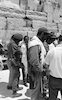 חילופי שבויים בין ישראל למצרים נערכו היום בתעלת סואץ. חייל צה"ל אדמונד הוחזר מהשבי – הספרייה הלאומית