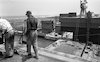בניית מזח צף במספנות ישראל בקישון ליד חיפה – הספרייה הלאומית
