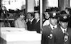תצלום שצולם ביום לווייתו של נשיא המדינה זלמן שזר – הספרייה הלאומית