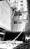 תאונה בלתי רגילה קרתה כשהפיגום של בניין הלונדון מיניסטור בתל אביב התמוטט – הספרייה הלאומית