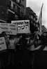 מפלגות השמאל ערכו הפגנת ענק ברחובות תל אביב בקריאה לשלום במזרח התיכון – הספרייה הלאומית