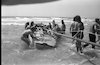 A boat of a nautical school drowned in the Tel Aviv sea shore – הספרייה הלאומית