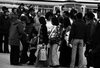 קבוצה של כ-70 פליטים וייטנאמיים מגיעים לישראל – הספרייה הלאומית