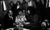 השחקנית האמריקאית המפורסמת אליזבט טיילור נפגשת עם אופירה נבון, אשת נשיא המדינה יצחק נבון – הספרייה הלאומית