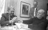 חתימת הסכם עם קניון הירקון לפתיחת אחד המרכולים הגדולים הראשונים לאנשי צה"ל – הספרייה הלאומית