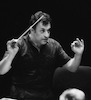 התזמורת הפילהרמונית הישראלית בחזרה עם מאסטרו זובין מהטה – הספרייה הלאומית