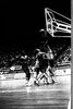 קבוצת הכדורסל מכבי תל אביב משחקת נגד הפיניקס סאנס – הספרייה הלאומית