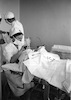 נרקוזה בית החולים האוניברסיטאי הדסה ירושלים חדר הניתוח, צילום: אלפרד ברנהיים 1939