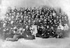 צילום קבוצתי של משתתפי הועידה השלישית בהלסינגפורס. הלסינקי 1906.