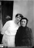 סבתא רחל אורלוב אמא של מרים איתן עם בתה חנה אורלוב הפסלת, ראשית המאה העשרים