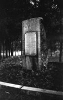Eglatle. Monument to fascism victims.