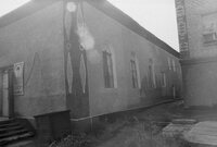 Ol'veopol'. Building of the end XIX - the beginnings of XX centuries, nowadays management of security and a hairdressing salon.