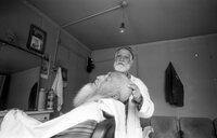 Shakhrisabz, 1992. Jewish hairdressing salon.