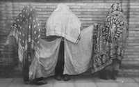 Khokhand, private collections of Igamberdyev and Umarov (scientific workers from Khokhand Museum of Local Lore, History and Economy), 1992. Clothes.
