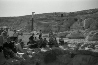 טיול לאילת,12/1958 מצד ש/מאל חיה וינברג, אברהם פלטאו, בן ציון כרמי, יושבת מצד ימין פרידה גונר.