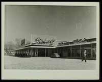תצלומים - DORVAL GARDENS SHOPPING CENTER, דורוול.