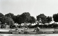 בריכת שחיה אפיקים.