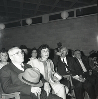 הסופר והמתרגם יצחק דב ברקוביץ.