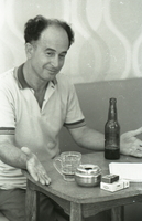 פורטרט של הסופר יוסל בירשטיין.