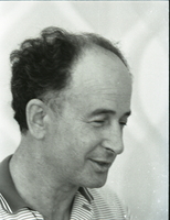 פורטרט של הסופר יוסל בירשטיין.