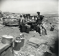 חיילים בהרי נפתלי מעל אצבע הגליל.