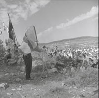 יוסף טבנקין, ממפקדי חטיבת הראל במלחמת העצמאות, נואם בכנס לציון 20 שנה להקמת החטיבה.