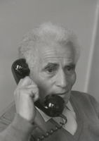 פורטרט של חבר הכנסת מטעם מפ"ם, ברל רפטור.