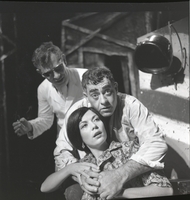 השחקן נחום בוכמן.