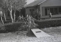 מושב בצרה בשרון.