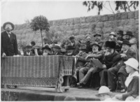 אנשי ציבור בטקס הנחת אבן הפינה לבית הכנסת ישורון ברחביה, ירושלים, 2 מתוך 2.