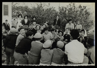 Na'an - Batei Berl - Children in youth shelters.