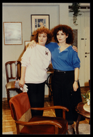 תצלומים - 'קרובים קרובים'.