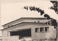 Nir Banim - Community hall.