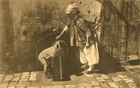 In the Jewish quarter (El Kef?, Tunisia) – הספרייה הלאומית