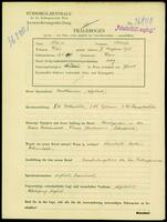 Applicant: Weiss, Marie; born 12.5.1898 in Vienna (Austria); single.