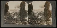 (20) - 10976 - Pilgrims in the Temple are: N. from El Aksa to Dome of the Rock, Jerusalem.