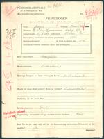 Applicant: Mayer, Henoch; born 19.9.1899 in Olesko (Poland); married.