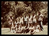 תצלום - גיל בי"ס - 1981, צוות 'אלון' שנה ראשונה.